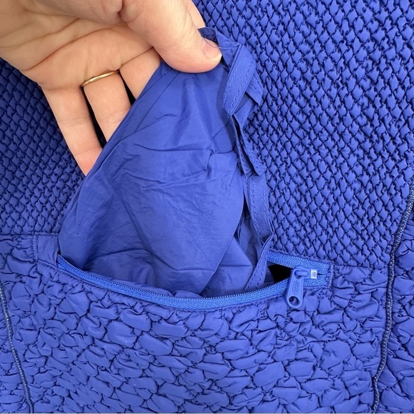 FP Movement Free People Smock Show Packable Run Jacket Dark Blue Indigo L NWT - Picture 8 of 9